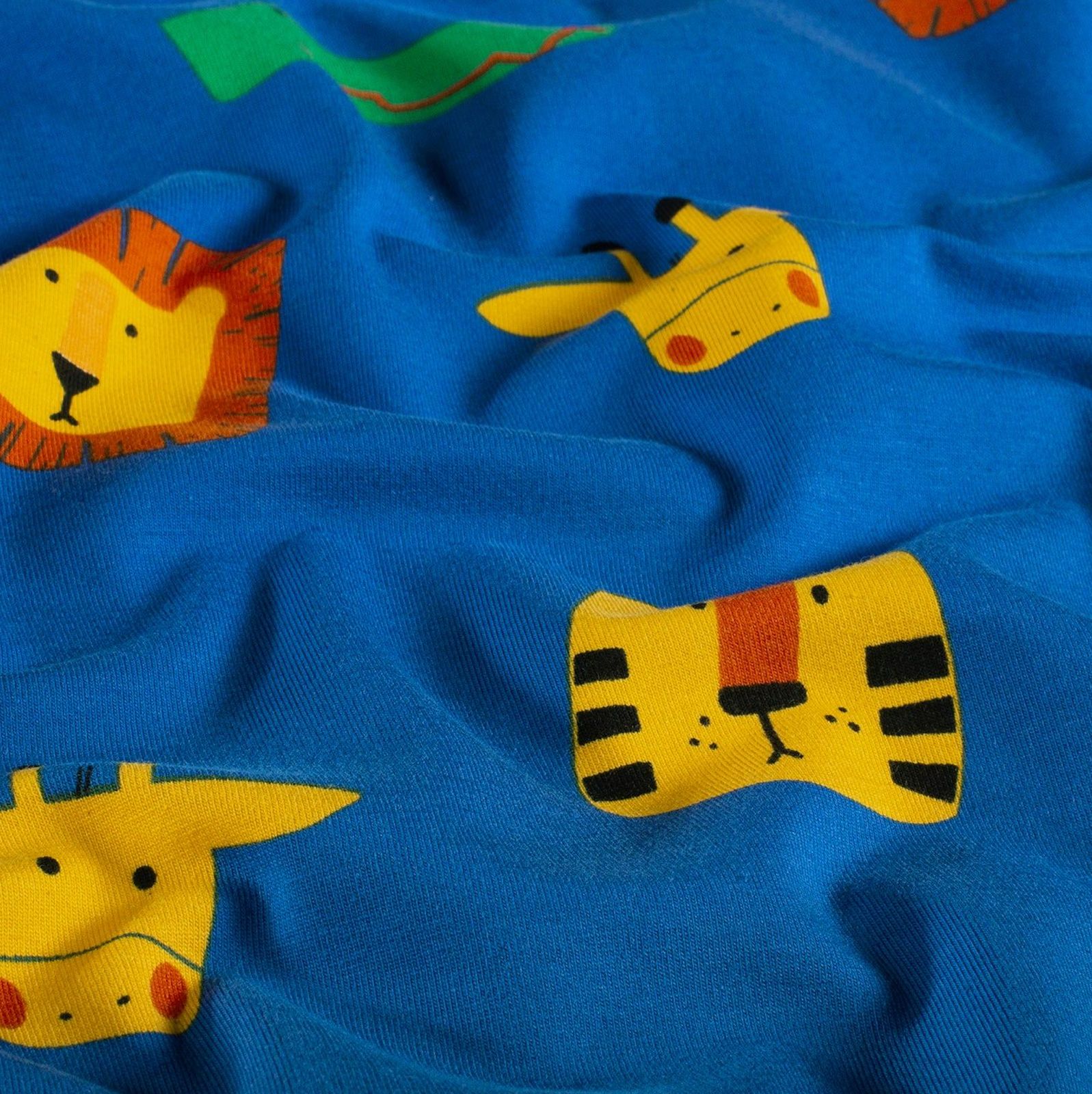 M11 – Kék, állatokkal